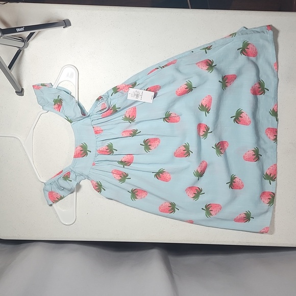 Old Navy Strawberry Dress Girls Size 5T - Picture 6 of 6